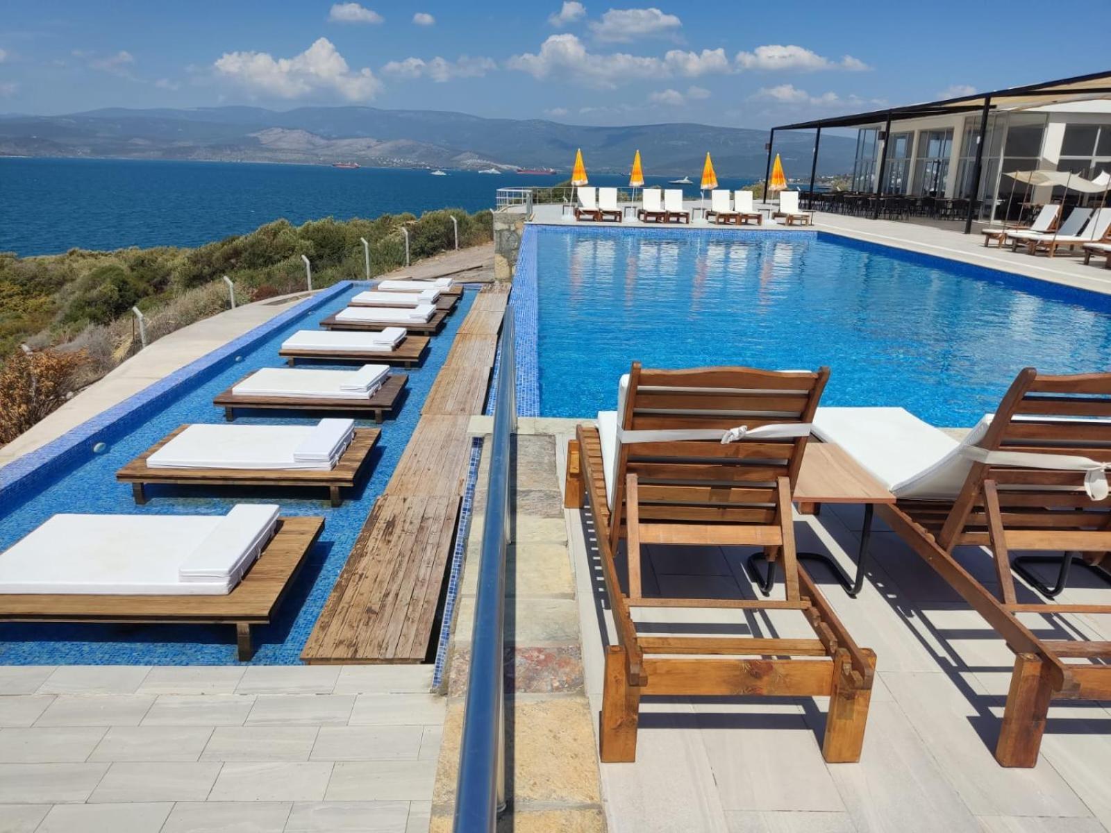 Ni Marin Hotel Milas Luaran gambar
